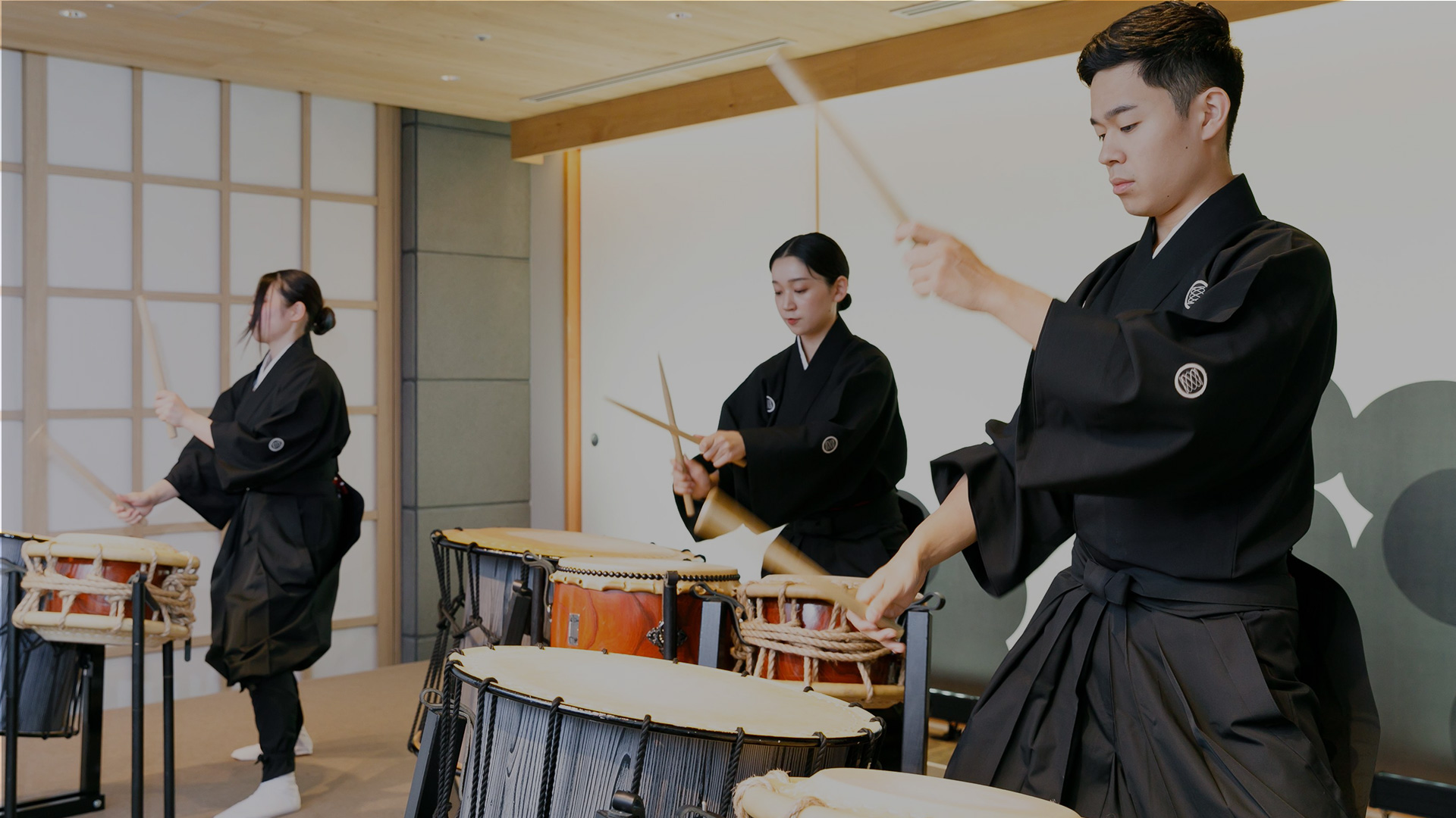 18:00 舞台で浅草体験