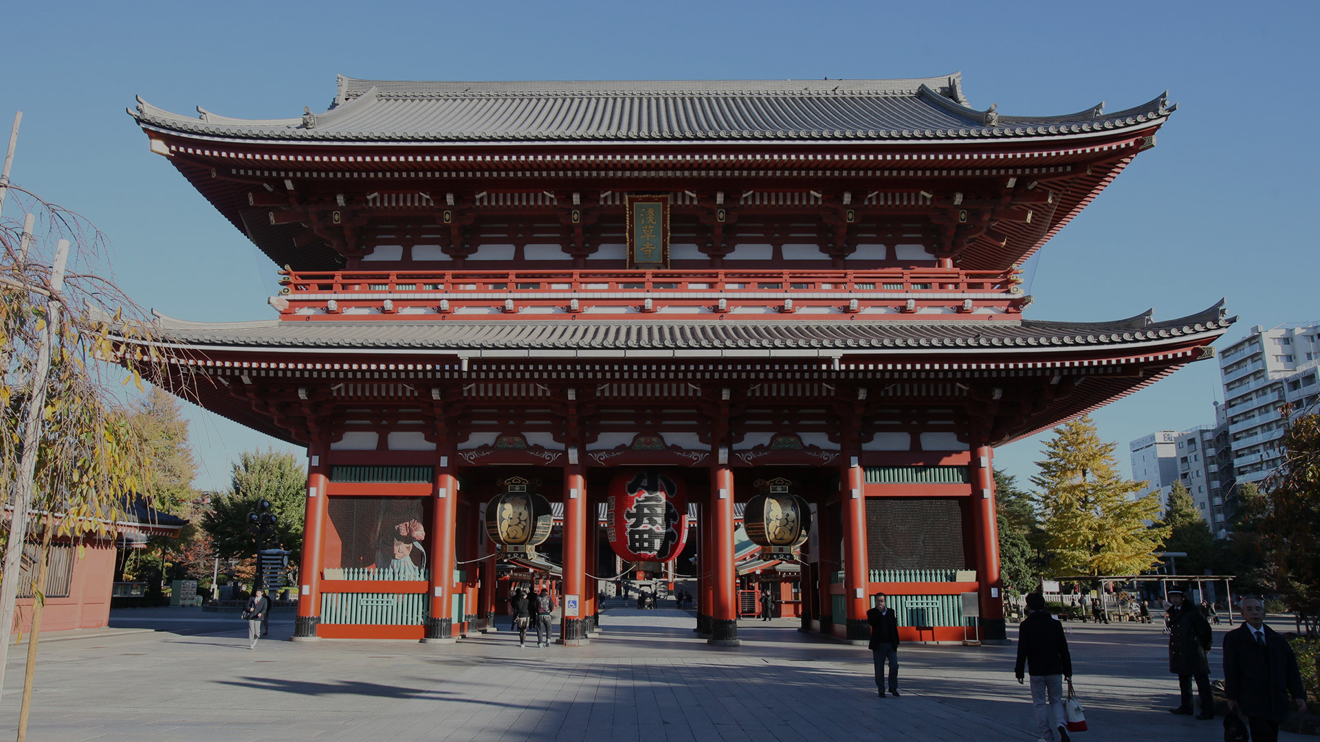 12:00 浅草・東京観光へ